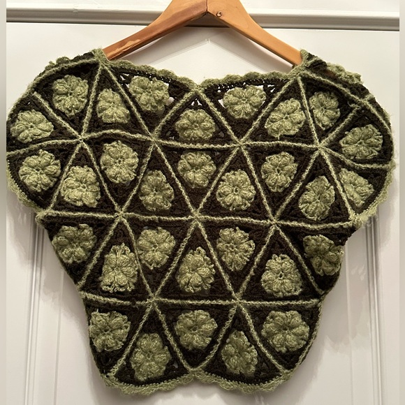 Women’s hazel crotchet bolero shrug sweater - Picture 6 of 12